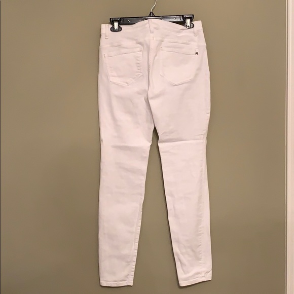 Victoria Secret Mid Rise Jeans - Picture 4 of 6